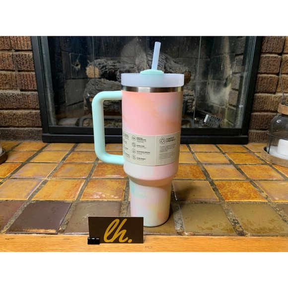 *NEW IN HAND* Stanley Quencher Flowstate Tumbler | 40 OZ Warm Serene Brushstroke - Picture 5 of 9